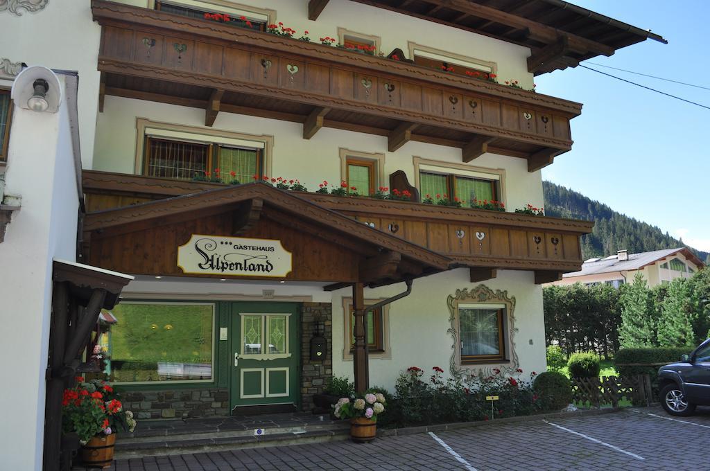 Gaestehaus Alpenland トゥクス エクステリア 写真